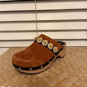 FABRIZZIO VITTI flower clogs